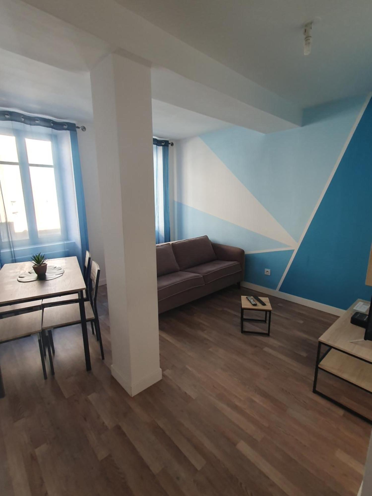 Jolie T3 Avec Terrasse Apartment Carcassone Exterior photo